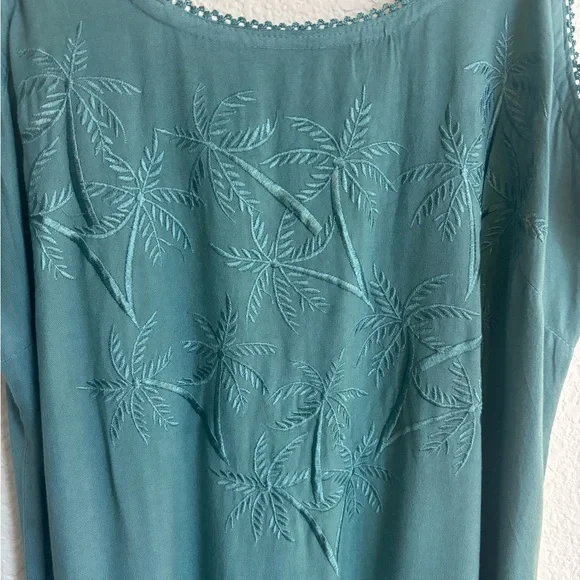 Sold - Picture 3 of 8